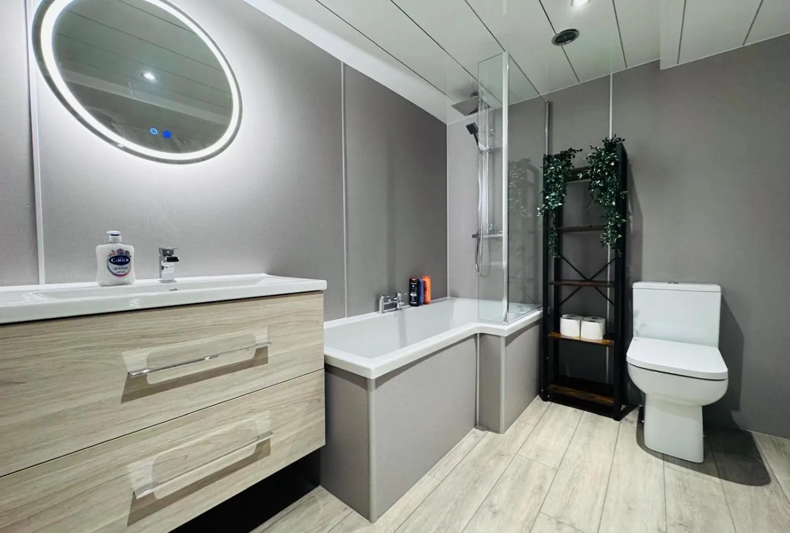 아파트 Ash Residence Flat C 애버딘