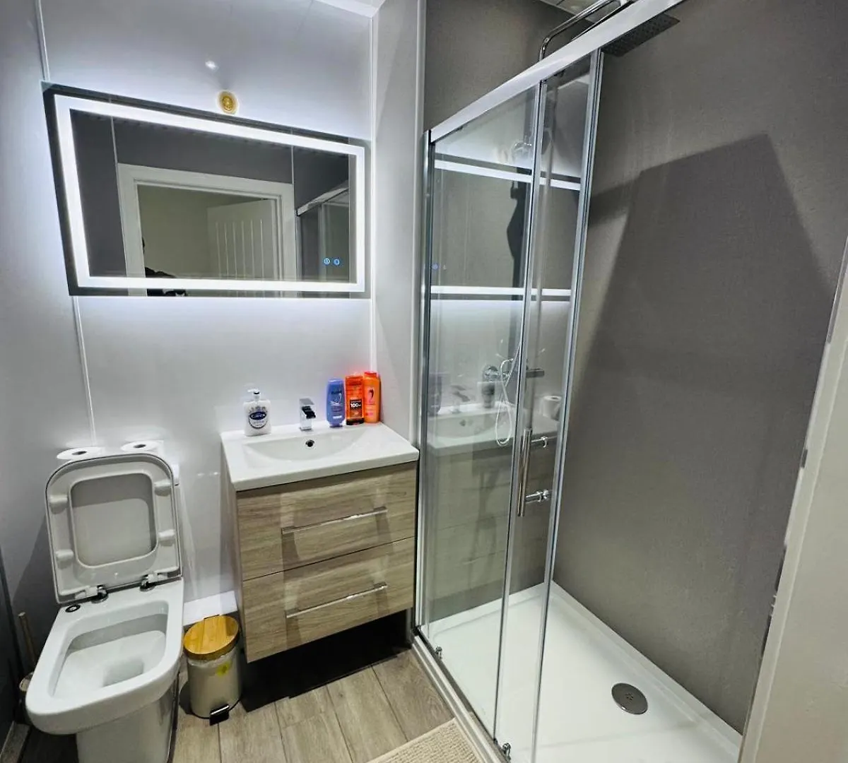 Ash Residence Flat C 애버딘 영국